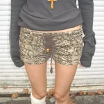 Women's American Retro Slimming Denim Shorts - Leopard Color - View 1