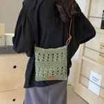 Women's Large Capacity Straw Woven Crossbody Bucket Bag - Green