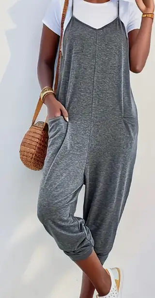 Solid Patched Pockets Overall Jumpsuit - Versatile V-neck Design For Spring & Summer - Women's Clothing - For Fashionable Women - Perfect For Casual & Outdoor Occasions - Great Gift For Birthday & Hol - Grey