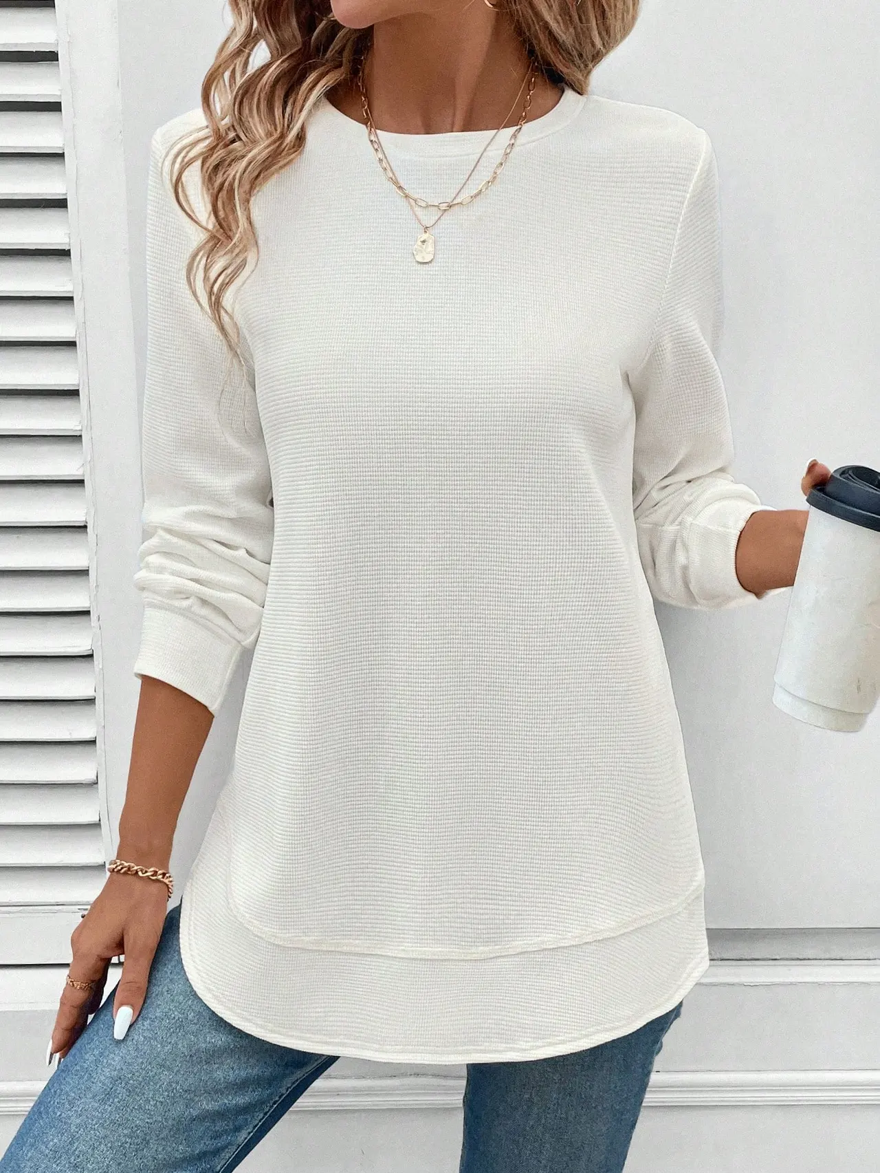 Women's Casual Comfortable Basic Crew Neck Asymmetrical Hem Waffle - White
