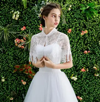 Colored dress veil - White