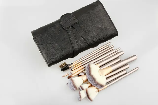 Exquisite Makeup Brush Set Black 2 - Shop at LoveMi