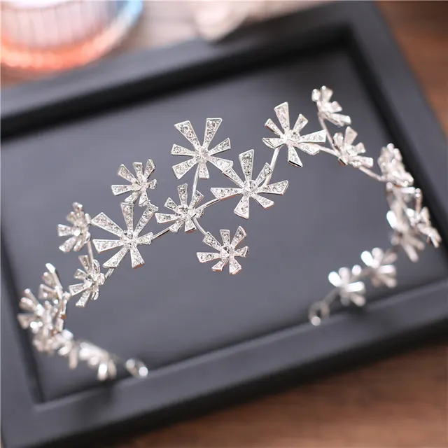 European sweet Bride Wedding Hair headdress wedding diamond wedding dress with snow hair hair accessories Default - Shop at LoveMi