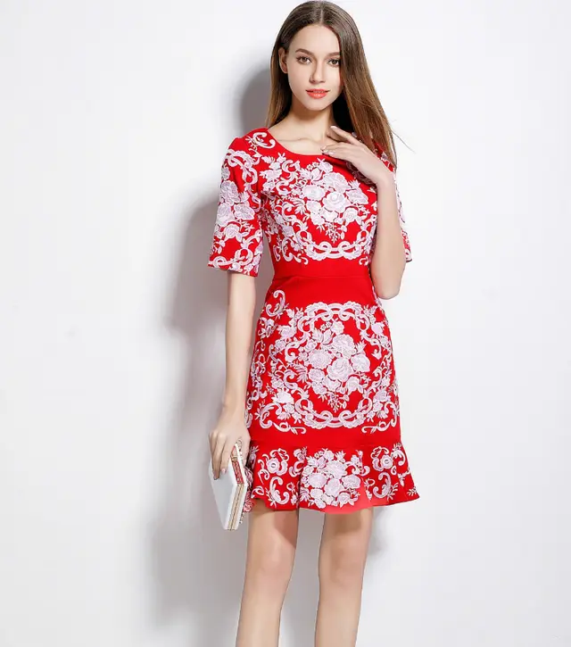 Fish tail wrap hip dress dress - Red Middle Sleeve