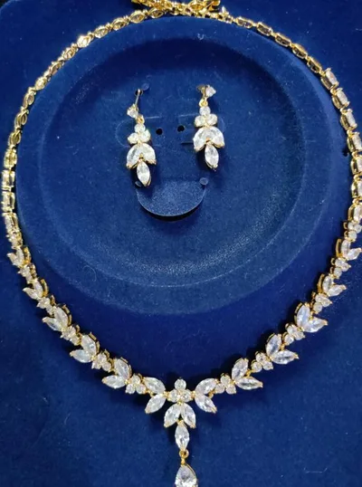 Zircon Simple Bridal Set Gold - Shop at LoveMi