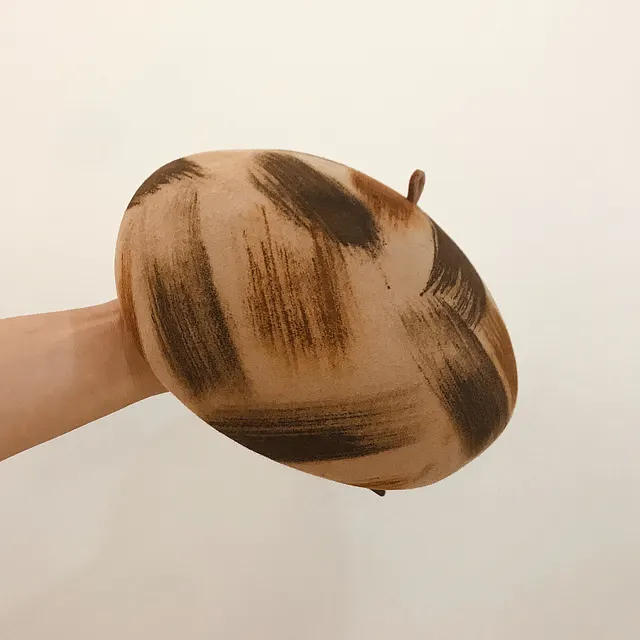 Simple graffiti brush color female wool felt hat Khaki - Shop at LoveMi