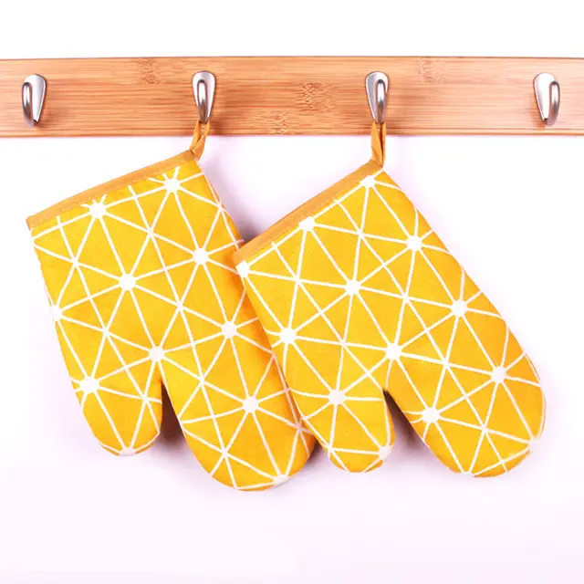 Thickened microwave oven gloves Yellow - Shop at LoveMi