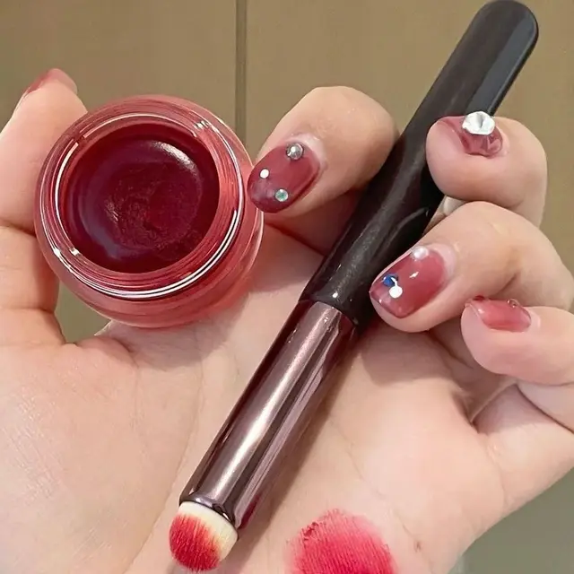 Double headed Lipstick Blending Brush Lipstick Blending Brush - Shop at LoveMi