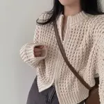 Light Apricot
