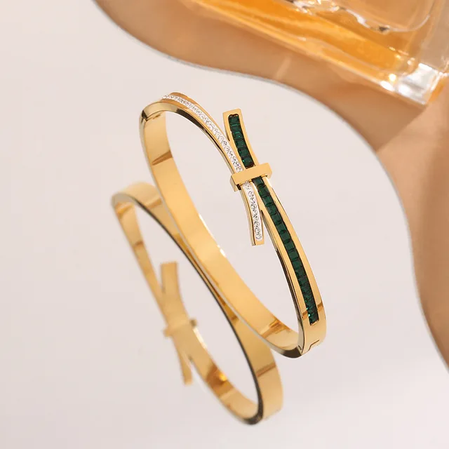 Bow Design Over Gang Drill Quadrel Titanium Steel Women's Bracelet Green Diamond Gold - Shop at LoveMi