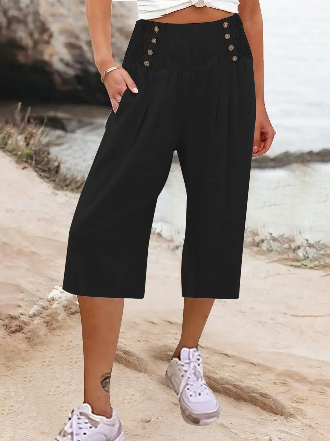 Women's Cotton And Linen Solid Colour Buttons Loose Casual Cropped Pants - Black