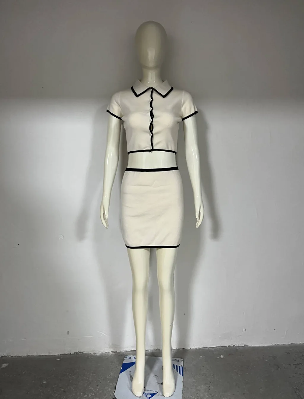 Women's Clothing Short Sleeve Black Contrast Color Trim Knitted Cardigan Sheath Skirt Outfit - Apricot