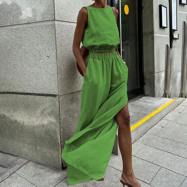 All matching Slit Slim fitting Solid Color Suit Green - Shop at LoveMi