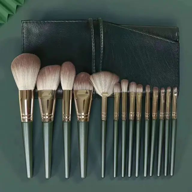 Fiber Hair Gradual Change Eyelash Eye Shadow Brush Makeup Beauty Tool Makeup Brush With Bag - Shop at LoveMi