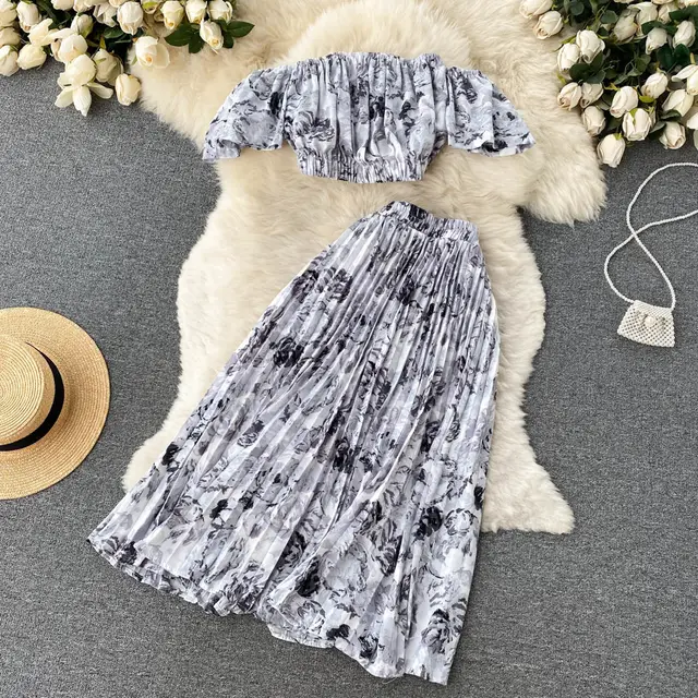 Women's Vacation Style Design Off shoulder Short sleeved Tube Top Pleated Skirt Two piece Set Gray - Shop at LoveMi