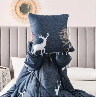 Wearable Sleeved Thick Warm Shoulder Pad For The Elderly Children's Anti-kick Quilt - A Deer Has You
