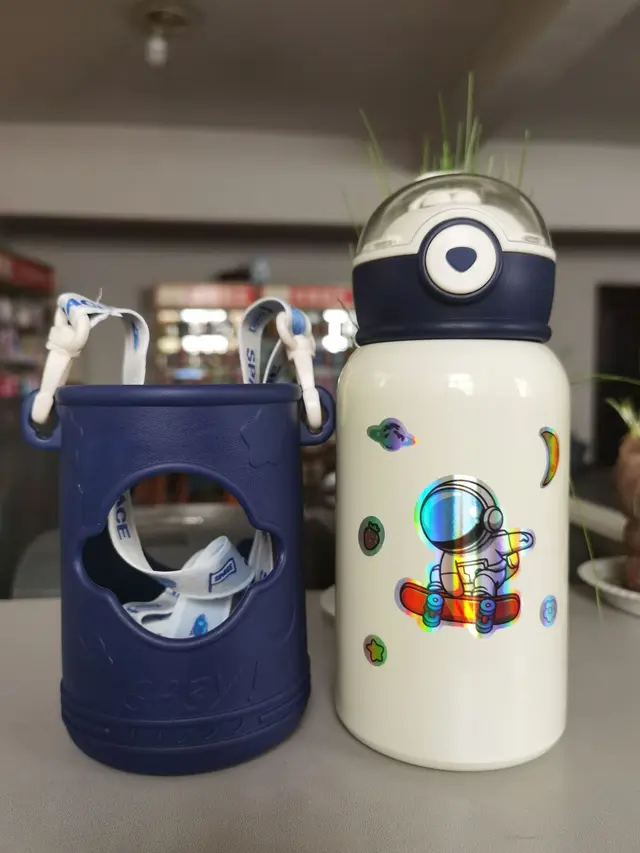 Double layer Stainless Steel Vacuum Mug Bottle With Leather Case Bouncing Cup Dark Blue - Shop at LoveMi