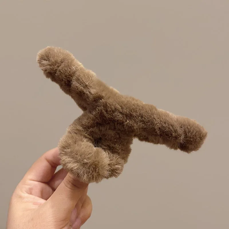 Autumn And Winter Plush Shark Clip Barrettes - Furry Grip Deep Coffee 13Cm