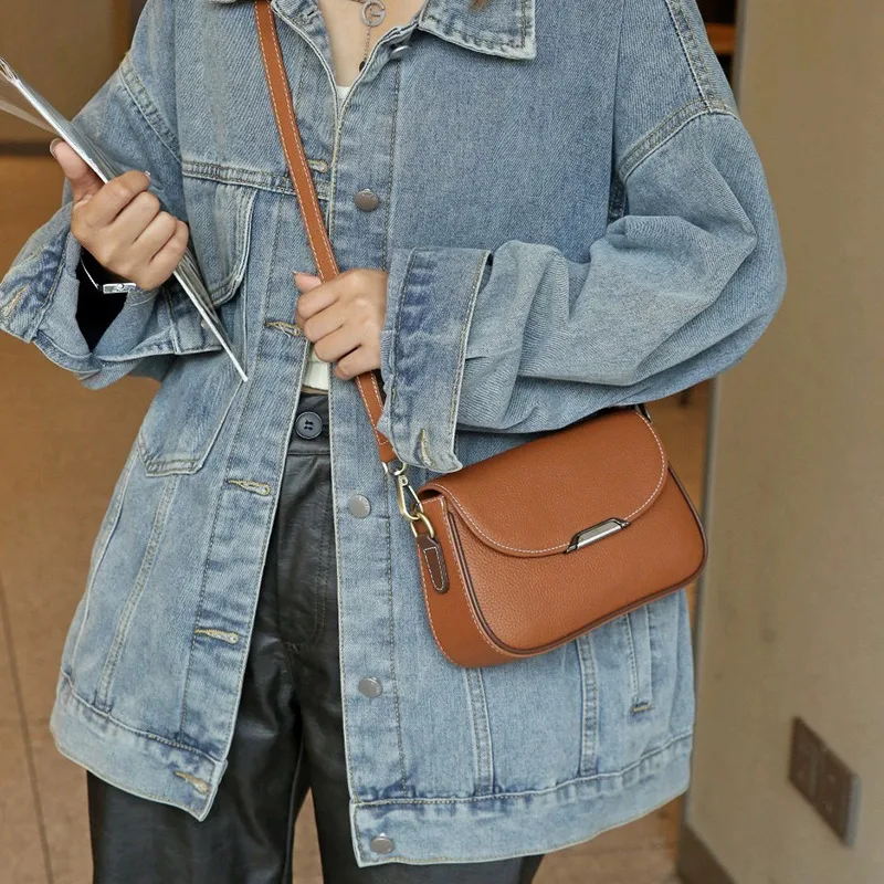 Women's Casual All match Shoulder Small Square Bag Gold - Shop at LoveMi