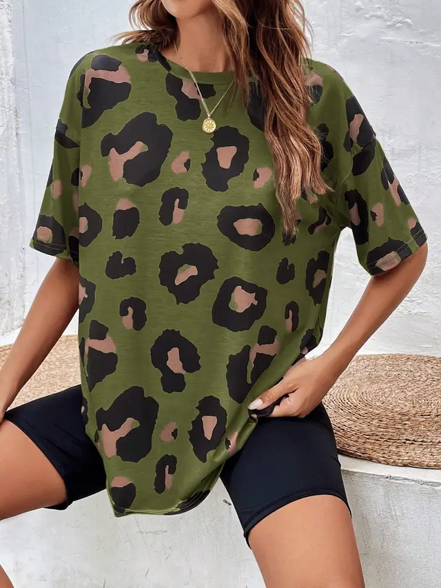 Leopard Print Plus Size Women's 3D Round Neck T shirt 3E5Z4Fs - Shop at LoveMi
