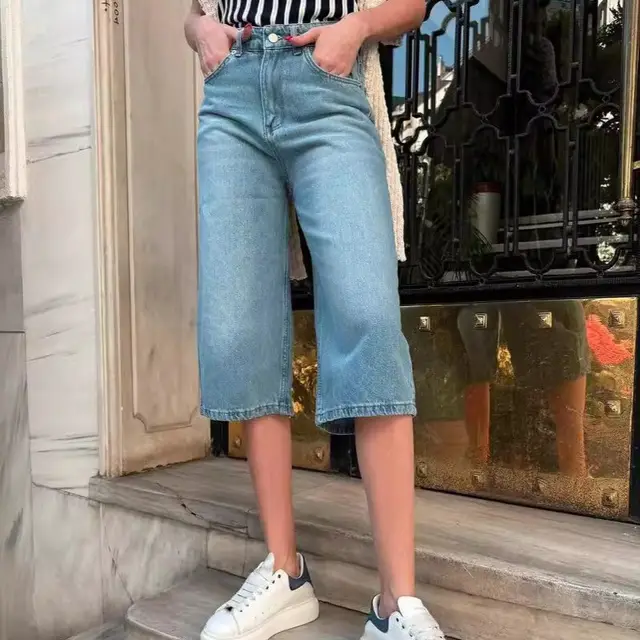 Washed Loose fitting Women's Denim Middle Pants Light Blue - Shop at LoveMi
