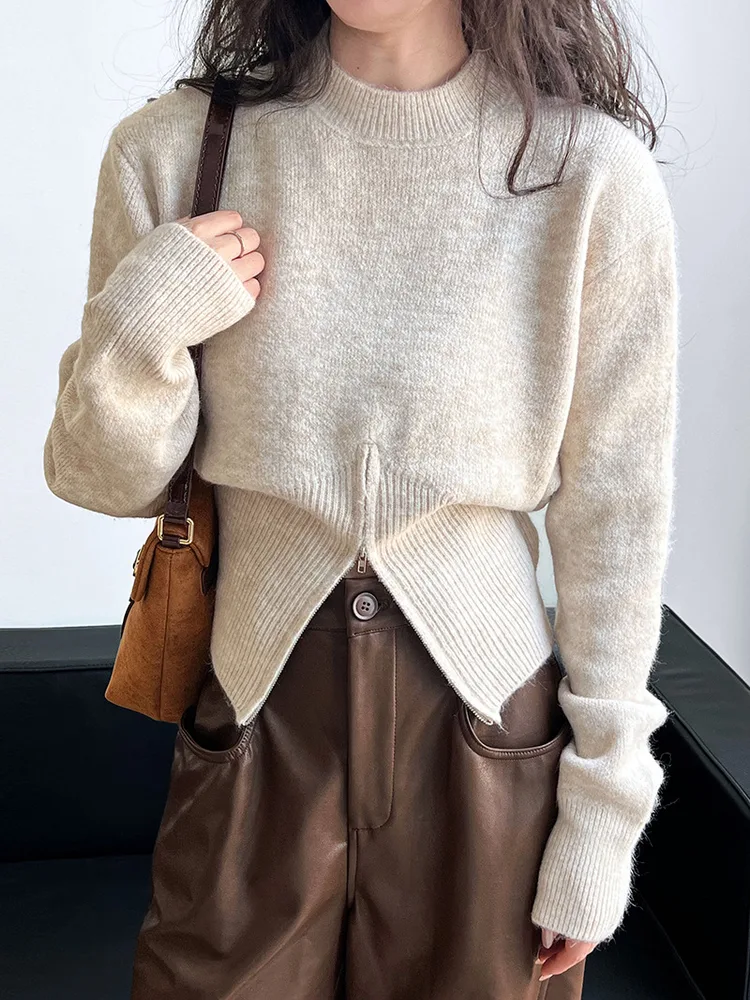 Autumn Short Zipper Sweater Western Style High Sense Special-interest Design Round Neck Pullover - Oatmeal Color