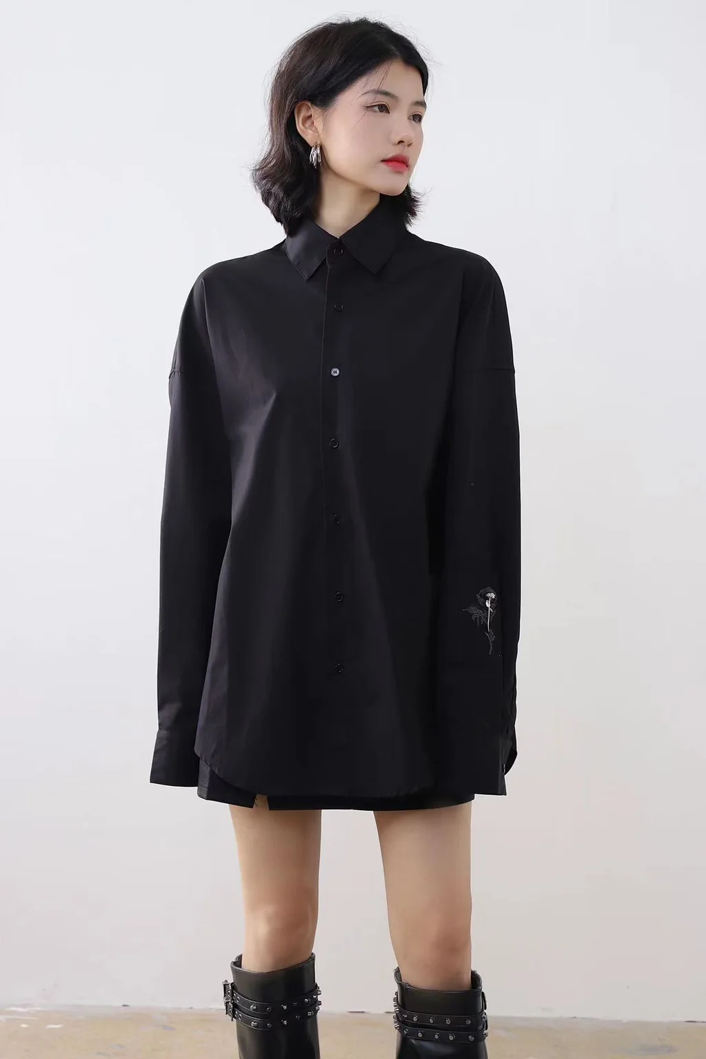 Vintage Rose Embroidered Shirt Coat Women's Casual Long-sleeved Top - Black