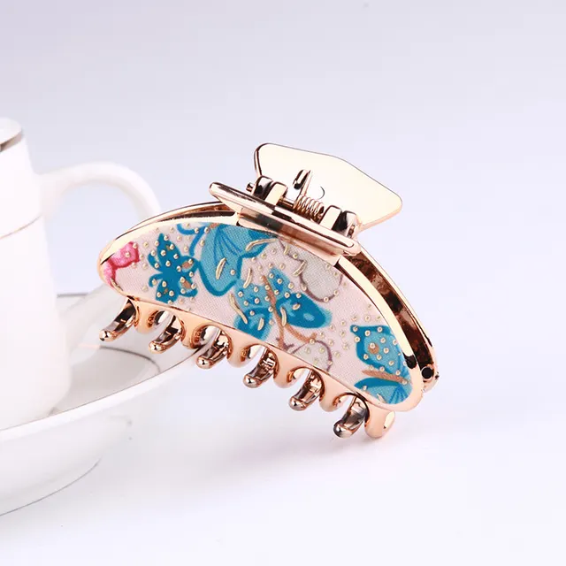 Butterfly Pattern Hair Accessories Medium Large Spring Hairpin Beige Medium 65Mm - Shop at LoveMi
