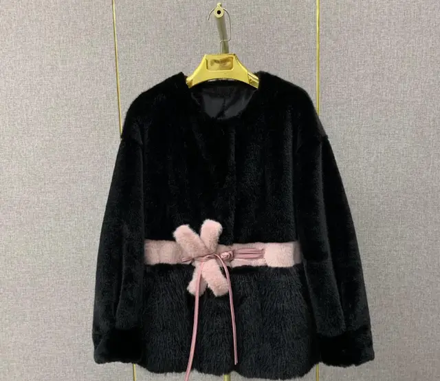 Faux Fur Coat Classic Style Slimming All matching Western Style Black Pink Flower - Shop at LoveMi