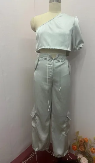 Fashion Diagonal Collar Raglan Sleeve Top And Trousers Two-piece Set - White