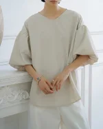Apricot Vneck