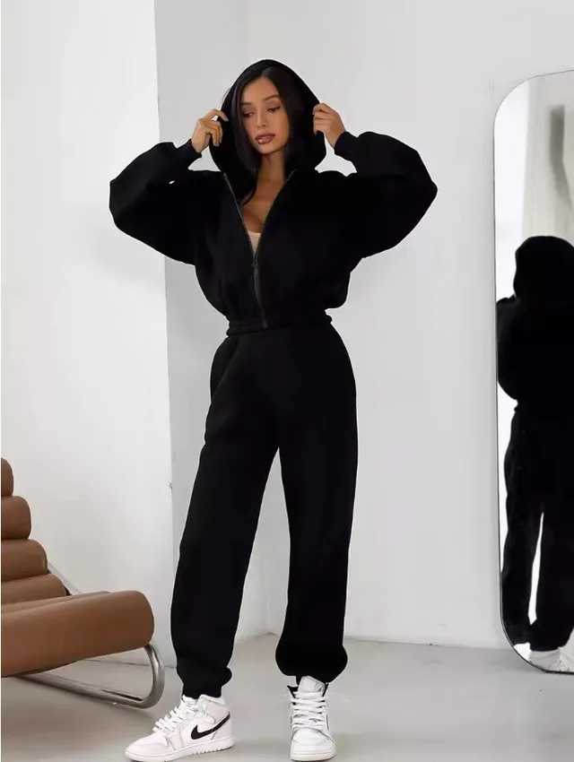Women's Leak Girth Hat Sweater Ankle Banded Pants Sports Suit Black - Shop at LoveMi