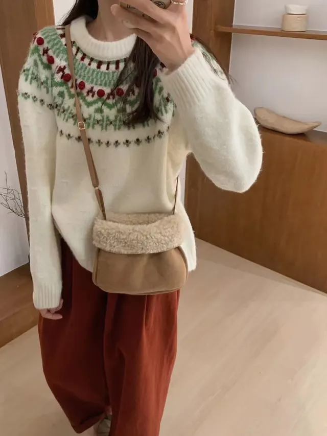 Red Christmas Style Sweater Women's Retro Contrast Color Round Neck Loose Beige - Shop at LoveMi