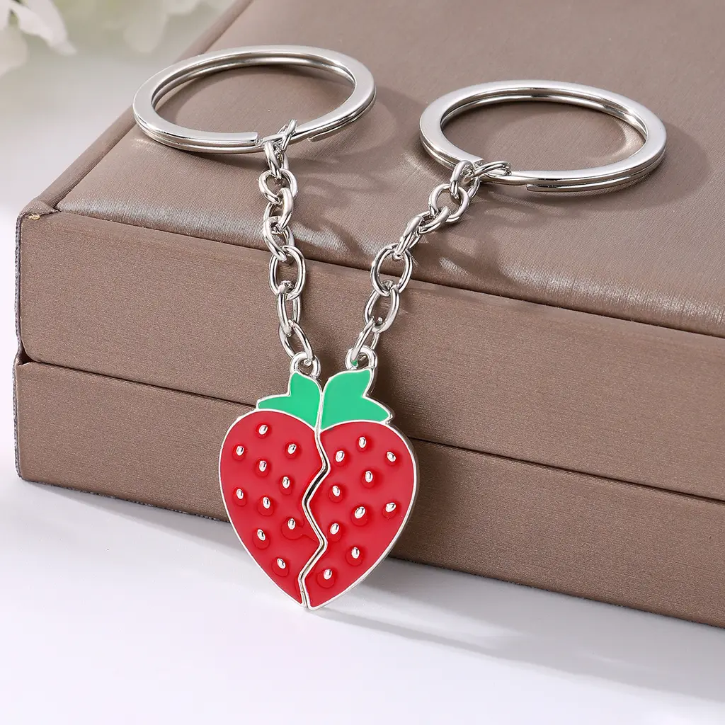 Girly Heart Lovely Key Buckle Pendant Ornaments For Couple - Strawberry Keychain