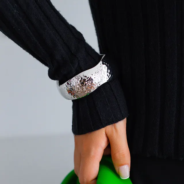 Glossy Heavy Industry Design Bracelet Geometric Personalized Wide Bracelet 05 White K2544 - Shop at LoveMi