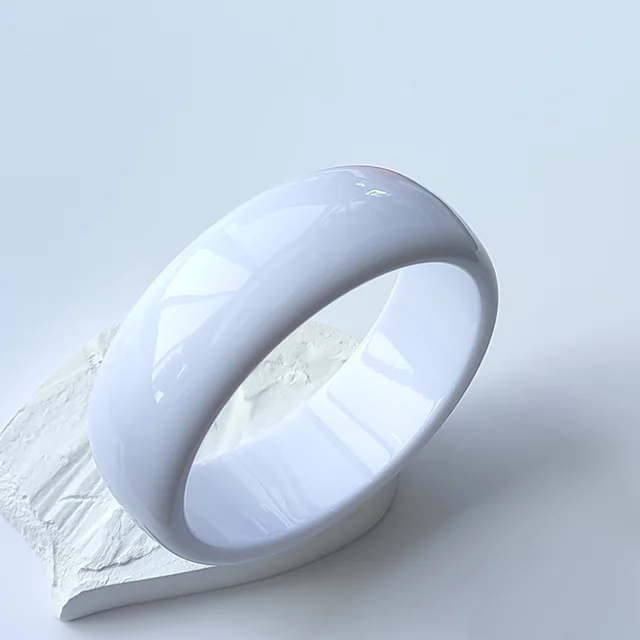 Acrylic Bracelet Round Resin European And American Women White - Shop at LoveMi