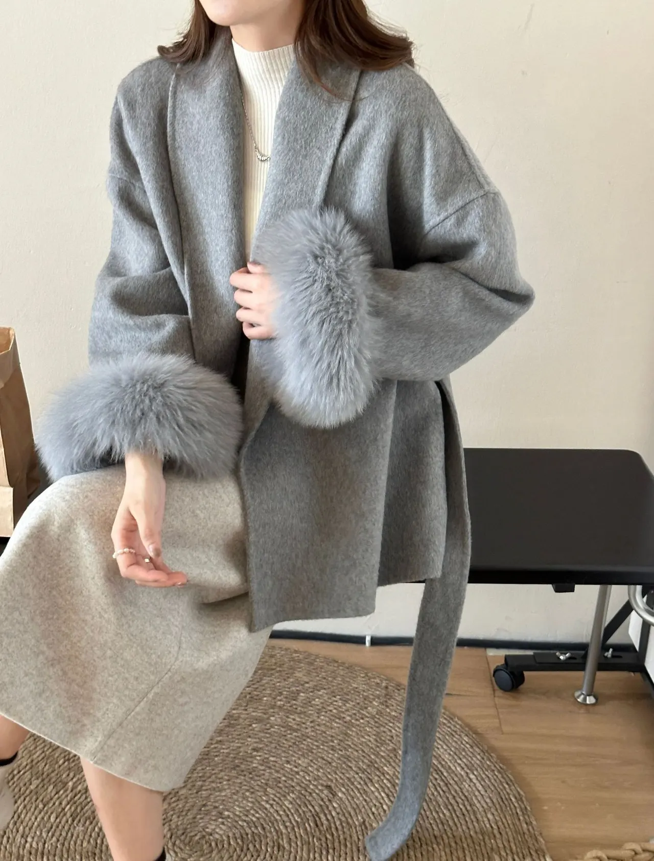 Reversible Cashmere Coat Advanced Sense Tie-front Top - Grey