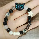 Blue Eyes Cat Beaded Bracelet