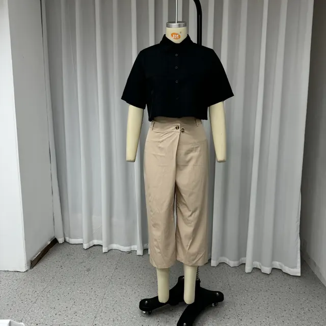 New Casual Short sleeved Polo Collar Top Cropped Pants Two piece Set Khaki Black - Shop at LoveMi