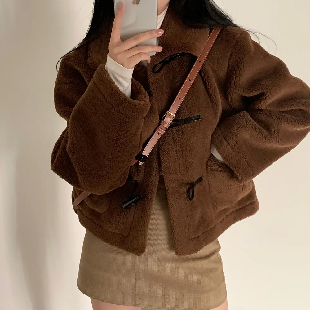 Warm Fur Integrated Lambswool Horn Button Loose Short Jacket For Slight figured Brown - Shop at LoveMi
