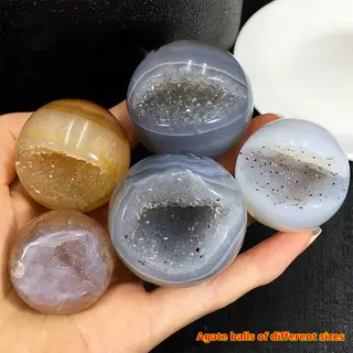 Natural Agate Crystal Cave Jack Purcell Crystal Ball - 4.5Cm