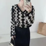 7798 Black