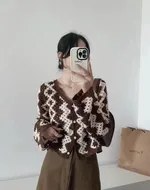7798 Brown