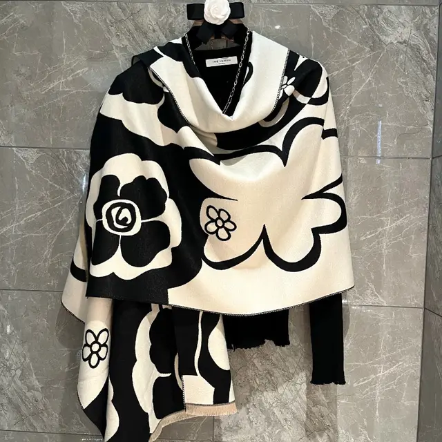 Air conditioned Room Spring And Summer High grade Versatile Black And White Scarf Warm Dress Black With Beige - Shop at LoveMi