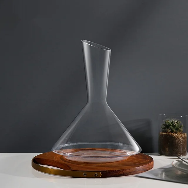 Handmade Crystal Glass Wine Decanter European Classic Big Belly Oblique Wine Set Grape Suit Triangle Wine Decanter - Shop at LoveMi