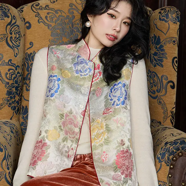 High grade Autumn Women's Jacquard Satin Cardigan Style Buckle Outerwear Vest Top Retro White Vest - Shop at LoveMi