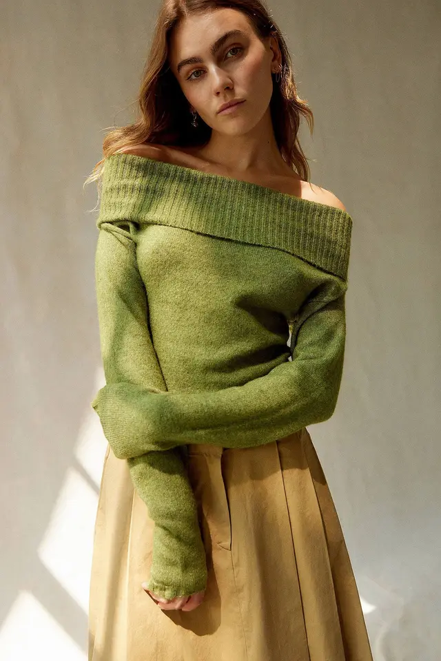 Women's Top Solid Color Off the neck Lapel Matcha - Shop at LoveMi
