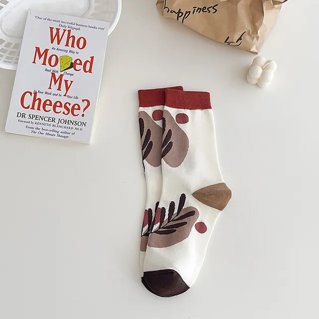 Boneless Suture Abstract Lines Tube Socks Color 4 - Shop at LoveMi