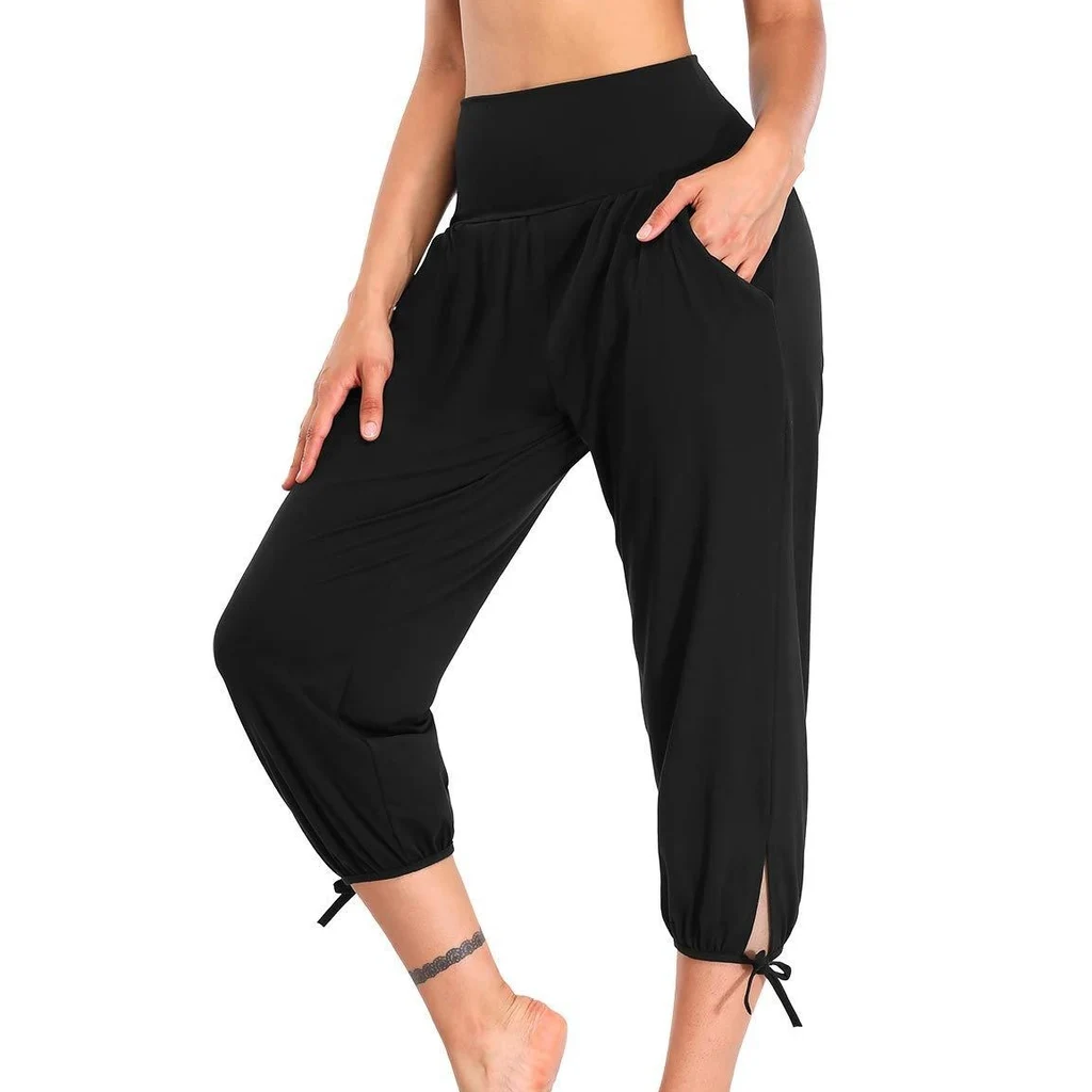 Loose Comfort And Casual Cropped Knitted Jogger Pants - Black