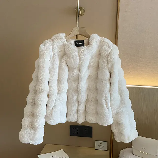 Elegant Socialite Plush Collarless Small Short Top White - Shop at LoveMi